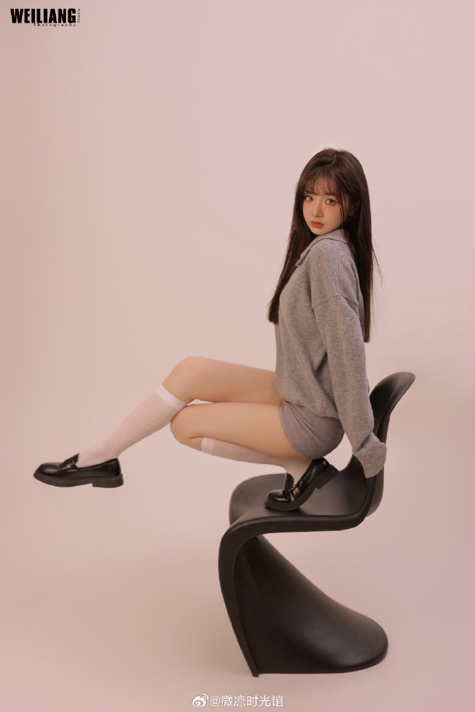 假面女郎 封面