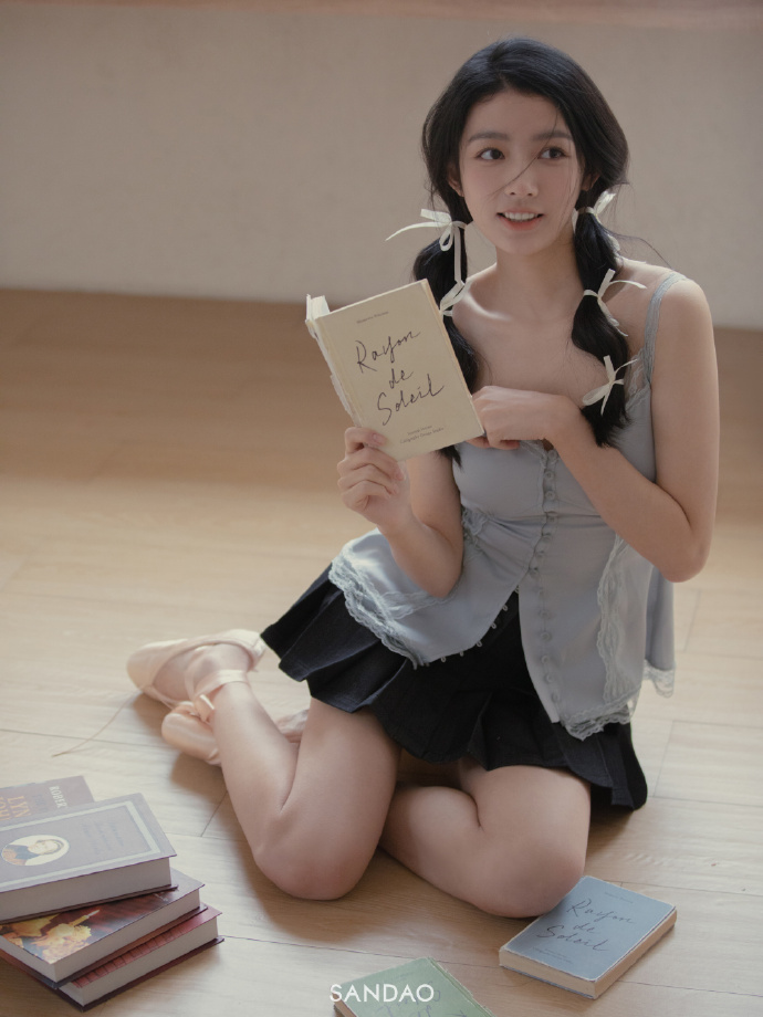 黑暗骑士 封面